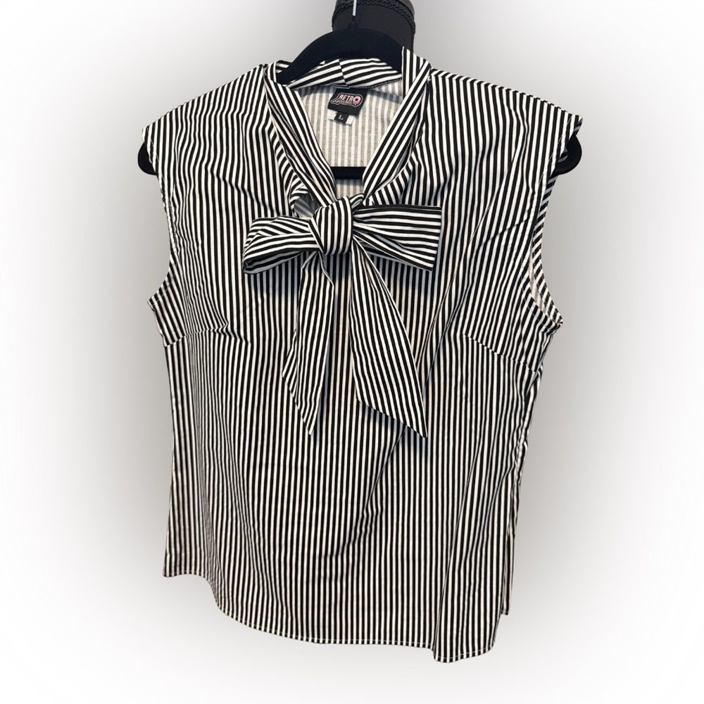Retrolicious ‘Wednesday Style’ Black and White Striped Blouse